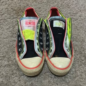 Double tongue converse